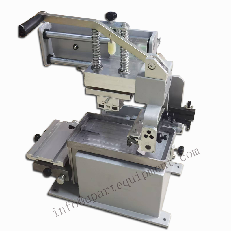 あらゆる素材に対応する手動式汎用プリンター。オープンインクウ - Commercial Printing Logo のレビューと価格
